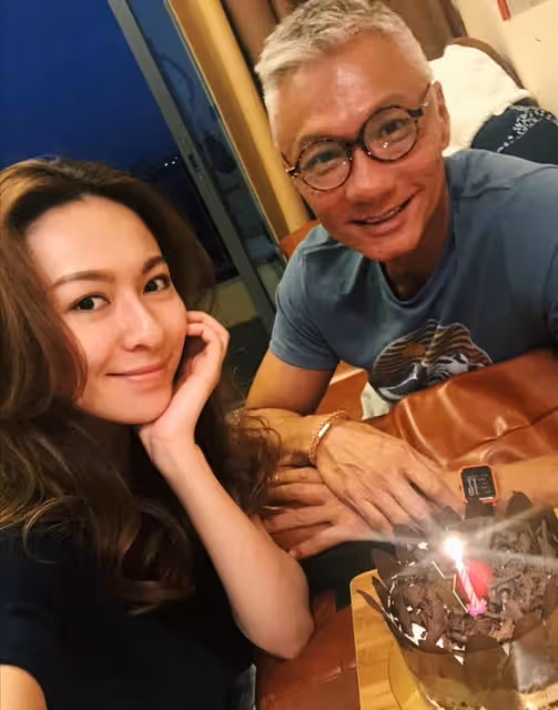 遺憾！港姐冠軍父親和女兒失散多年，曾是TVB一線小生否認隱退