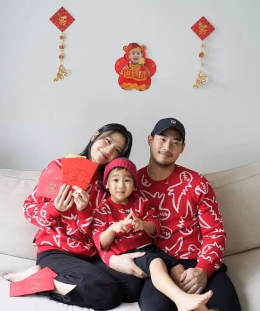 博眼球？香港人氣女神穿瑜伽褲拜山遭炮轟，網友：怕人不認識她嗎