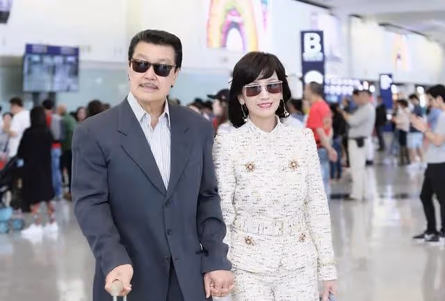 曾被指第三者上位！知名港星與趙雅芝結婚38年，用時間破外界傳聞