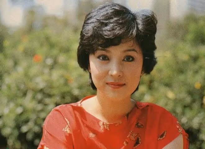 謝賢前妻失聯46天行蹤曝光!被至親朋友不斷借錢,無奈出國躲避