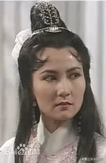當年遇逼宮失去孩子「被嗆終生不孕」！二婚甜蜜幸福育「不完美養女」 60歲手牽手享受天倫之樂