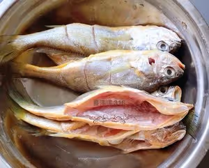 酥炸黃花魚