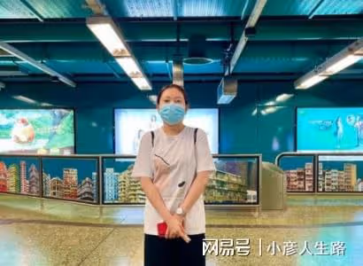 56歲李麗珍近況曝光，一臉凍齡身材發福，女兒高顏值遺傳好基因