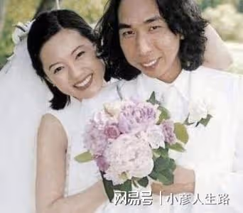 56歲李麗珍近況曝光，一臉凍齡身材發福，女兒高顏值遺傳好基因