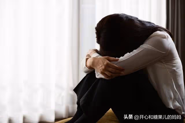 離婚後卻發現自己懷了二胎,兒子出生後,老公來要兒子怎麼辦?