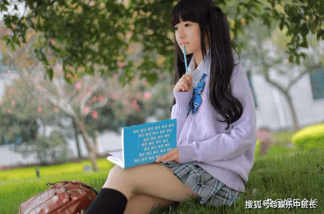 周星馳的乾女兒,九歲就出道的徐嬌,現在為什麼不如林允紅?