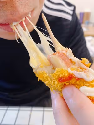 手抓餅版芝士拉絲熱狗棒