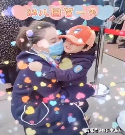 主持人月亮姐姐曬新疆美食，皮膚緊緻狀態佳，42歲宛如少女