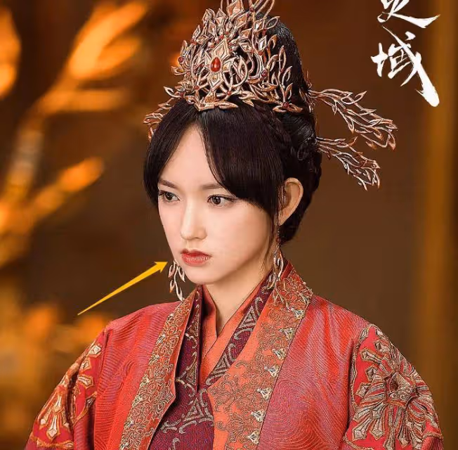 程瀟新劇顏值遭吐槽，唇形奇怪被嘲「地包天」，讓人有些出戲