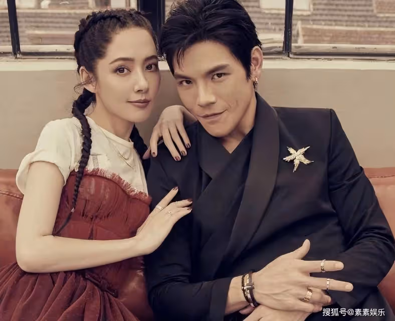 向太首次公布郭碧婷領結婚證時間，解釋向佐缺席女兒生日的原因