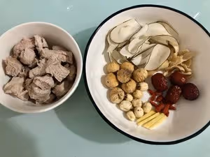 無花果海底椰瘦肉湯（確認過是男女老少都還愛喝的湯）
