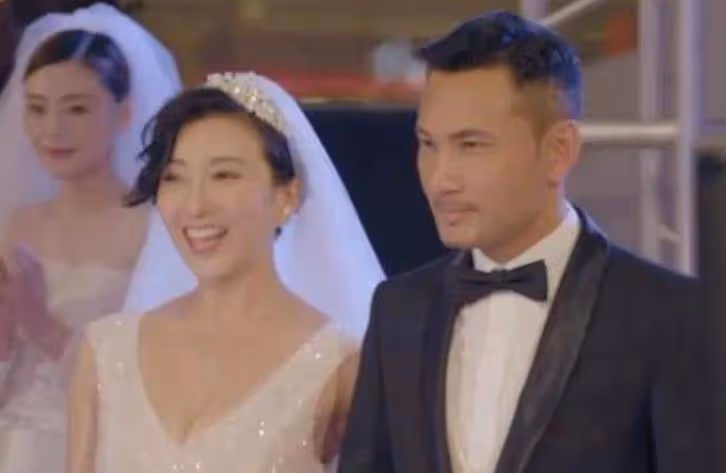 TVB舉行香港小姐競選連任！35歲母女星角逐，關麗潔女兒稱不再依賴父親