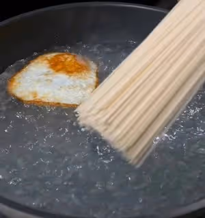 湯麵這麼做孩子吃3碗