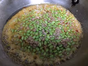 豆子炒肉沫