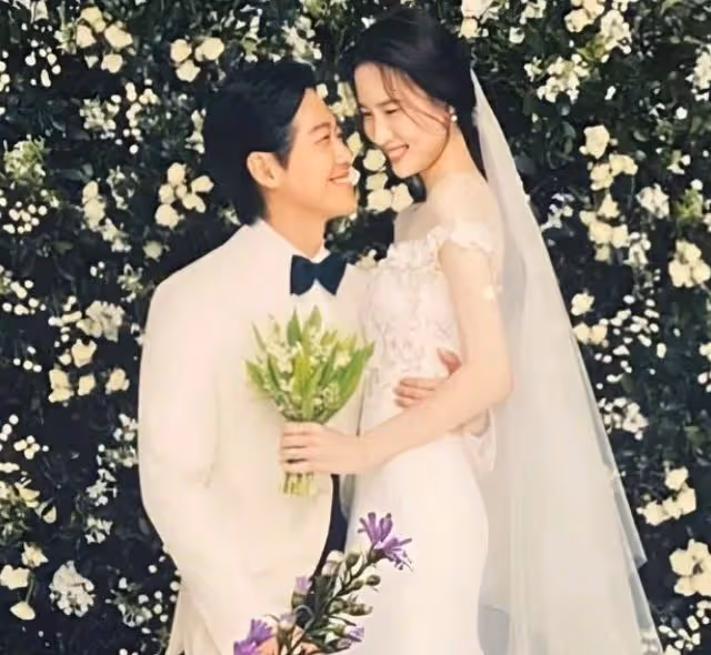 南宮珉陳雅凜婚禮公開!新郎親吻新娘畫面太美好啦,她感動落淚