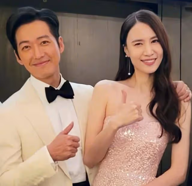 南宮珉陳雅凜婚禮公開!新郎親吻新娘畫面太美好啦,她感動落淚