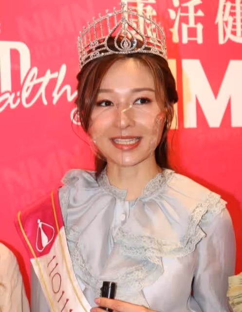 是非不斷!新晉港姐冠軍被曝欠一身債,無力償還靠選舉贏獎金還債