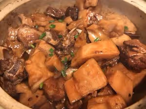 排骨蓮藕煲