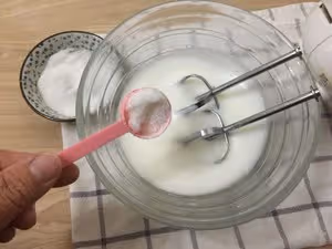 不回縮不開裂👉迷你紙杯蛋糕（20連模）