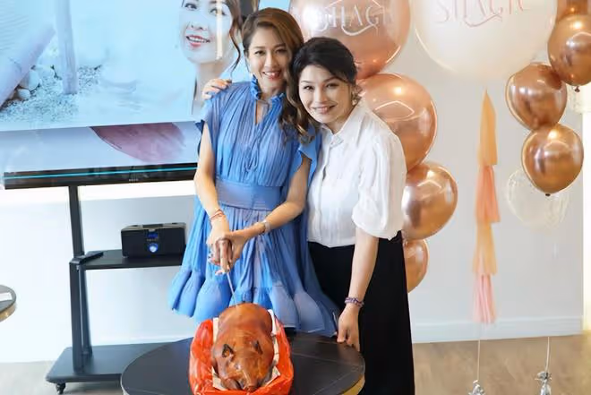 TVB長腿女神進軍美容業!發布會穿短裙秀身材,戴50萬名表顯闊氣