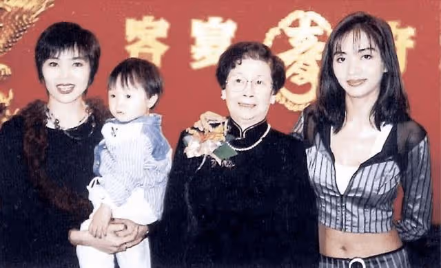 梅艷芳59歲冥壽,梅媽憶抱胎盤到醫院剪臍帶,談明年百歲大壽心愿