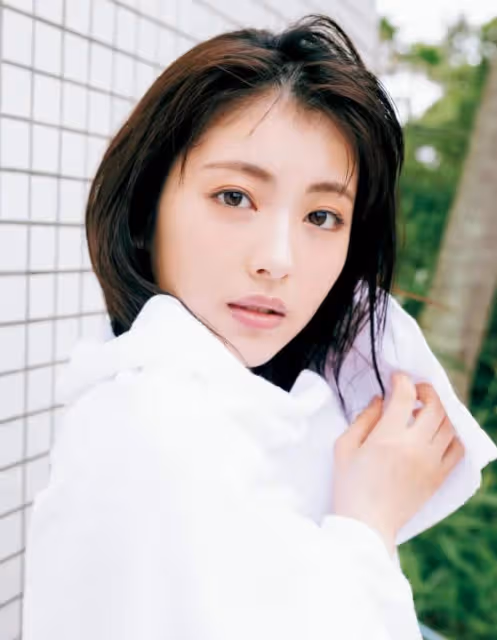 火遍日媒!王思聰花錢買愛情,日本諸多當紅一線女星深陷其中