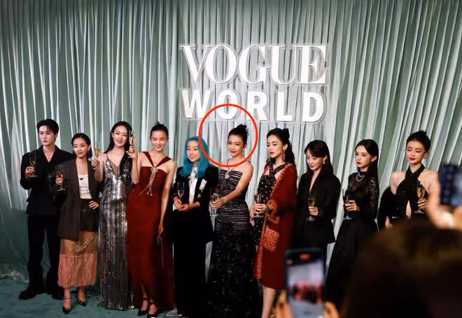 VOGUE女明星紅毯:孫怡豪放,周冬雨乾癟,娜扎擠出腋下贅肉