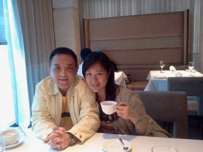 65歲小亮哥主動請辭18年節目 嘆:老闆小動作很多,霸氣拋20萬月收!愛妻力挺:做人要有骨氣,有更高收入工作