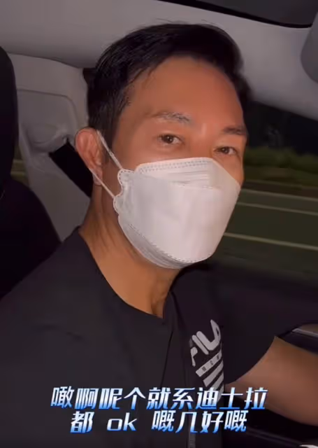 59歲知名港星定居珠海!對當地居住環境非常滿意,已在考慮買車