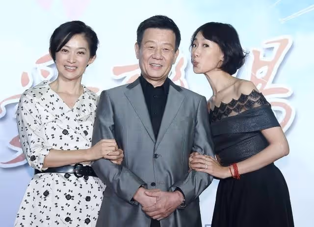 ​坐擁雙妻！寇世勳兩個妻子和諧背後「全靠我樓上樓下來回跑」　原配掌管財政大權：三個人的婚姻「都沒有贏家」