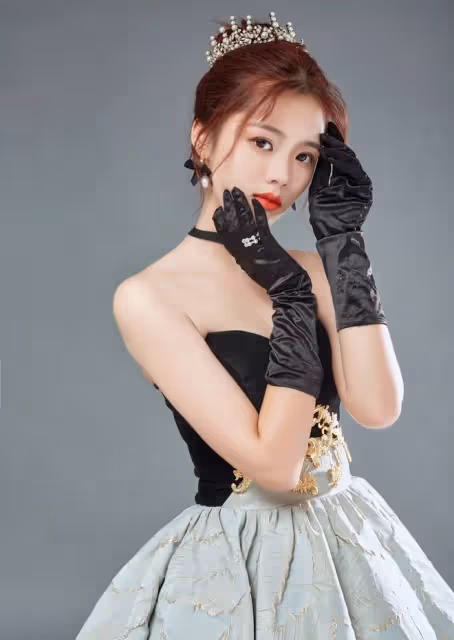 曝23歲美女網紅車禍去世!車輛被撞粉碎好慘烈,現場曝光一片狼藉
