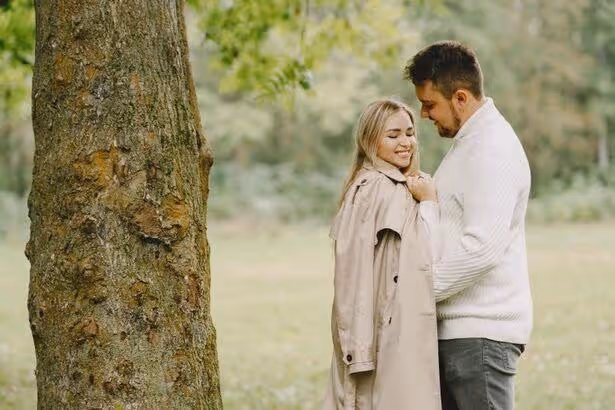 婆婆病危住院,兒子找兒媳要錢救命,兒媳:她欠我20萬彩禮還