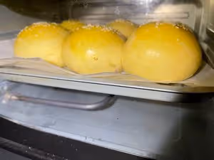 免揉超鬆軟小麵包