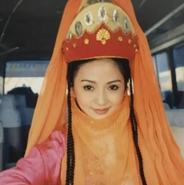 《香妃》劉丹：意外身亡後，父親去世，弟弟病逝，這是巧合嗎？