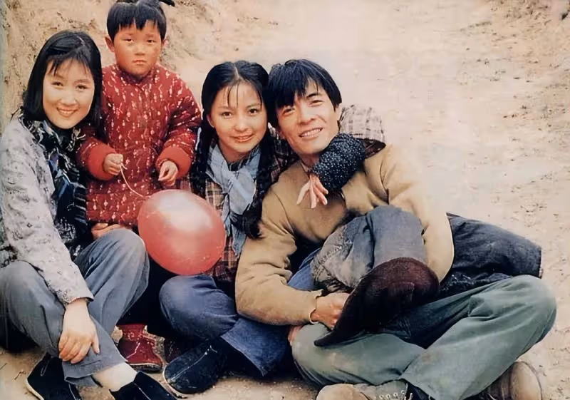 《香妃》劉丹：意外身亡後，父親去世，弟弟病逝，這是巧合嗎？