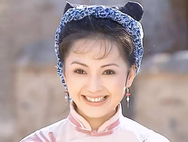 《香妃》劉丹：意外身亡後，父親去世，弟弟病逝，這是巧合嗎？