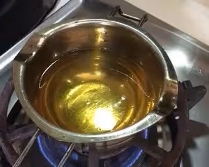 天津傳統小吃——煎餅果子 在家也能攤 早餐更豐富
