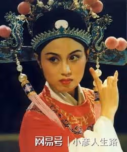 阮巡:娶大15歲妻子吳瓊,母親與妻子親如姐妹,如今感情狀況如何