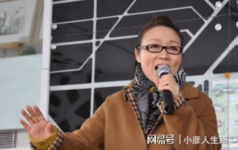 阮巡:娶大15歲妻子吳瓊,母親與妻子親如姐妹,如今感情狀況如何