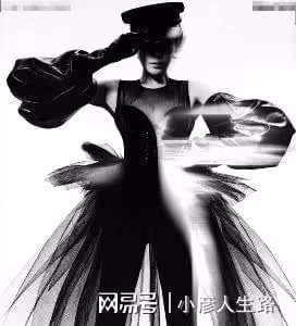 56歲劉嘉玲大尺度寫真曝光!身材被誇像30歲,評論區歡呼聲一片