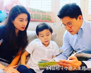 霍啟剛給霍中曦的家書曝光,談及做父親的難處,望兒子為祖國出力