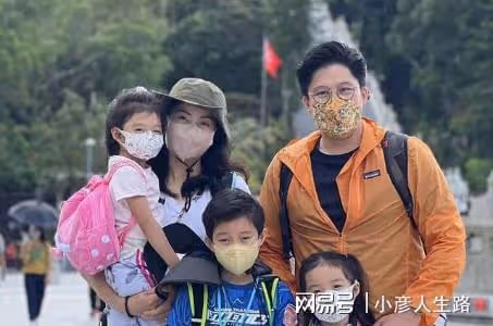 霍啟剛給霍中曦的家書曝光,談及做父親的難處,望兒子為祖國出力