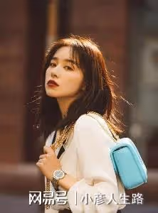 5位「美瞳眼」女星:闞清子琥珀色瞳孔,毛曉彤眼珠又黑又大