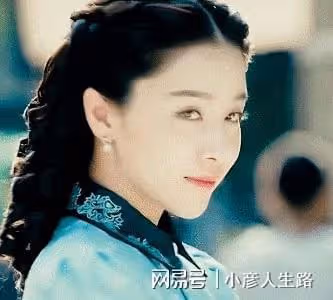 5位「美瞳眼」女星:闞清子琥珀色瞳孔,毛曉彤眼珠又黑又大