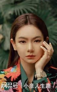 5位「美瞳眼」女星:闞清子琥珀色瞳孔,毛曉彤眼珠又黑又大