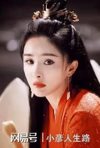 高流量古裝女神,贏在長相輸在氣質?被觀眾質疑缺少古韻美