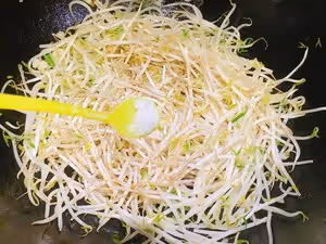 🔥減肥必備菜素炒酸辣豆芽～開胃爽口