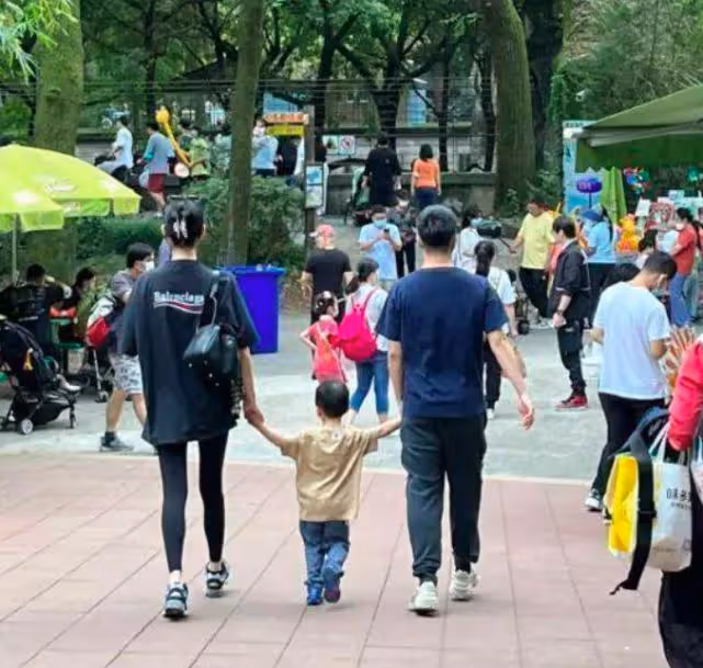 當年不被看好如今被全網羨慕,奚夢瑤當初那句嫁給愛情,應驗了!
