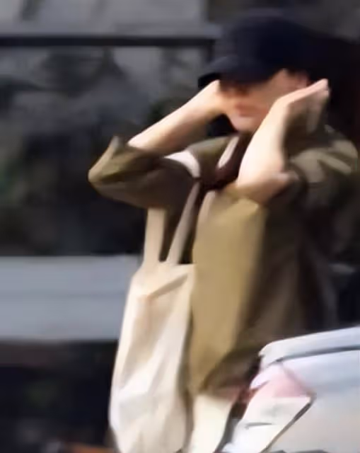 又一頂流,塌了