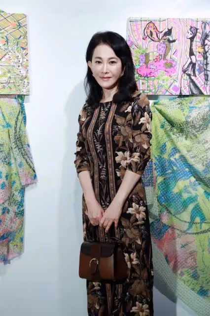 邱于庭離婚後罕露面,稱花千萬供子女出國留學!63歲瘦到只剩82斤